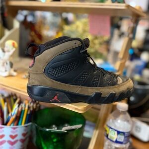 Jordan Retro 9 True Red Light Olive/Black Youth Size 3